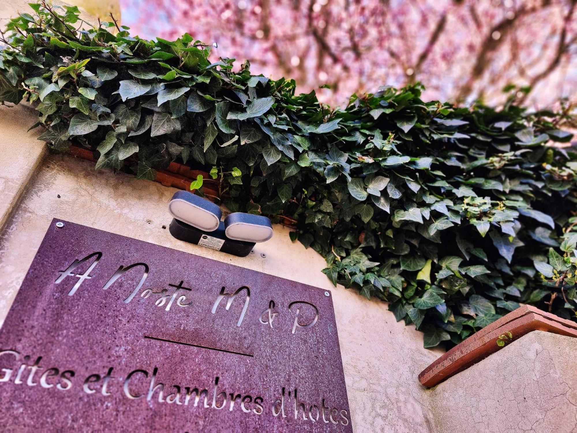 Chambre D'Hotes De Charme, A Noste M&P Poussignac Kültér fotó
